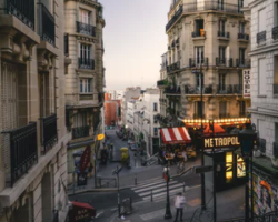 Street in Paris - Study abroad